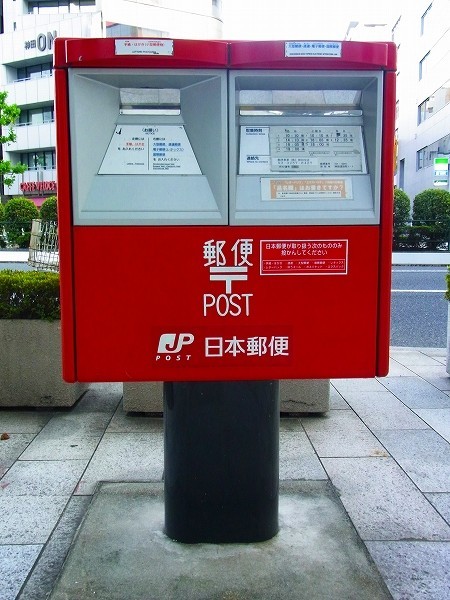 日本郵便のポスト